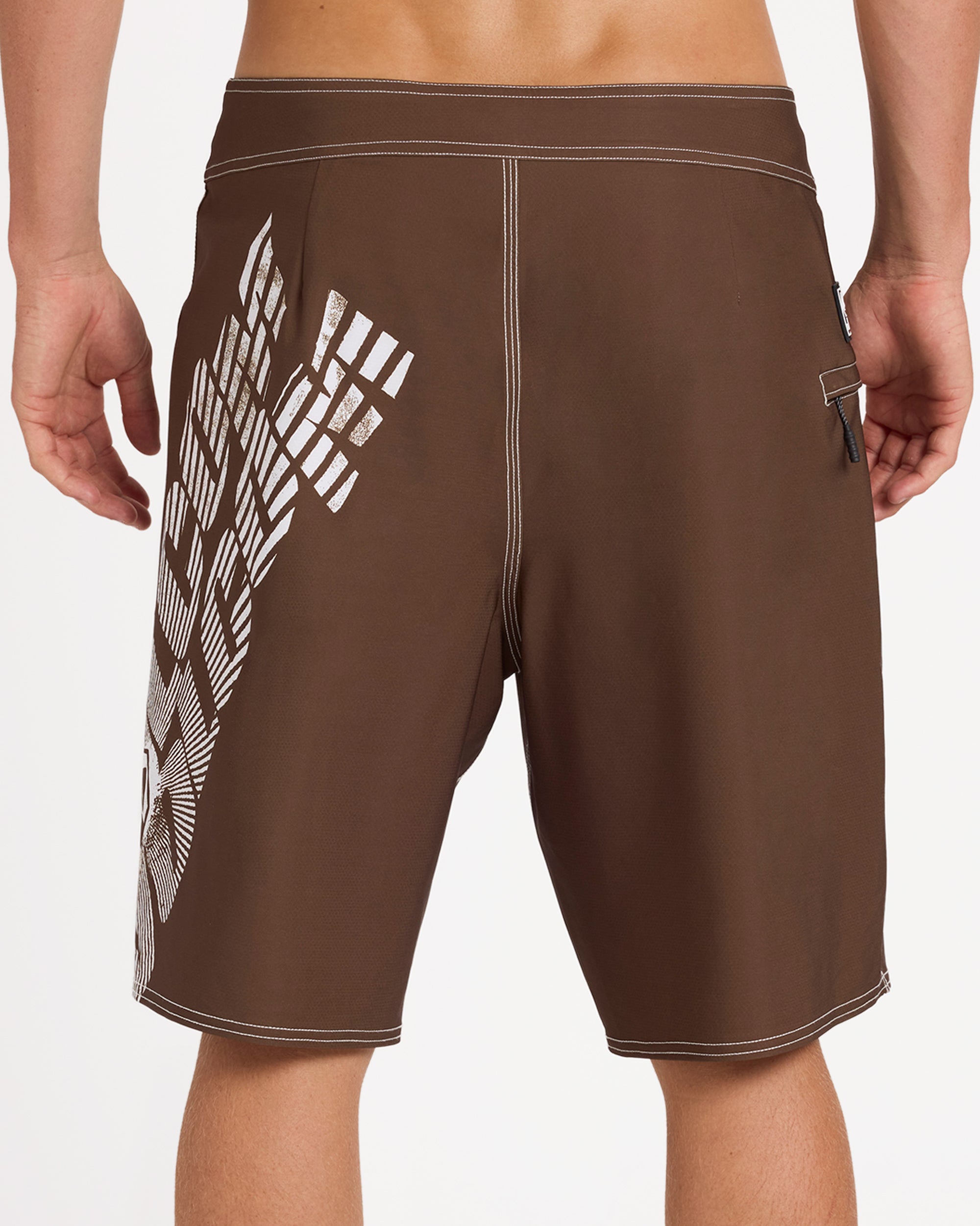ucybs03001_volcom_brs_bck6