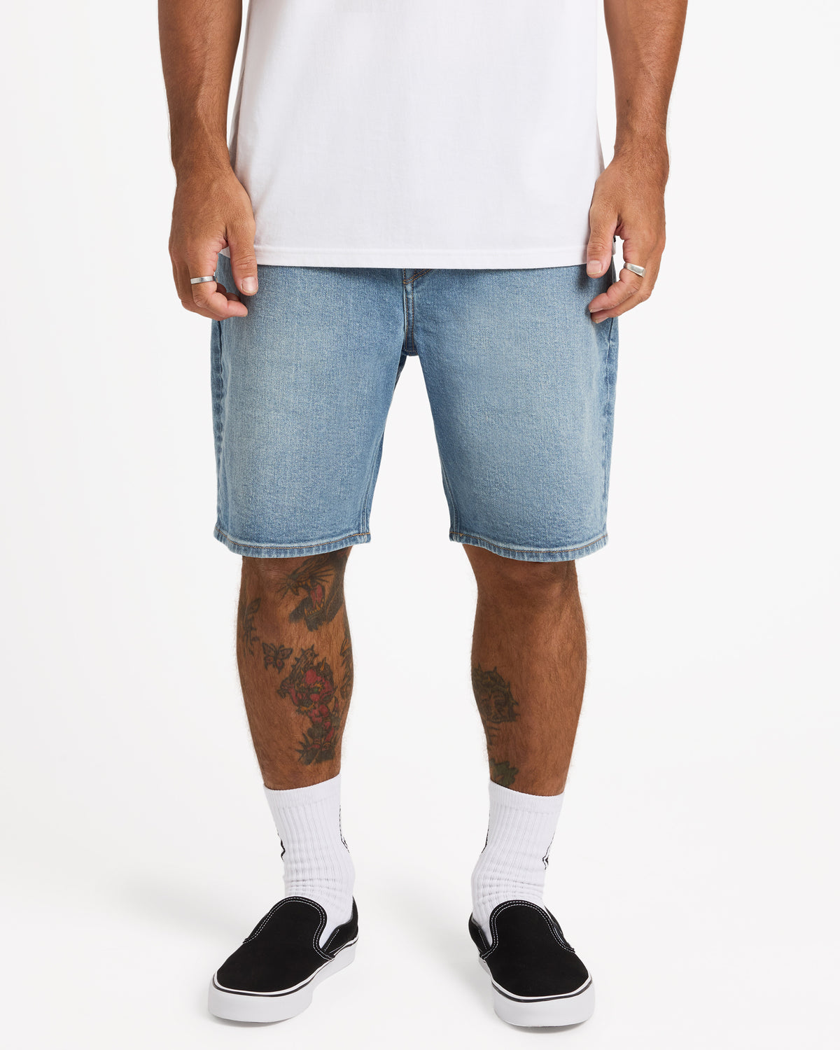 ucyds03002_volcom_oti_frt1