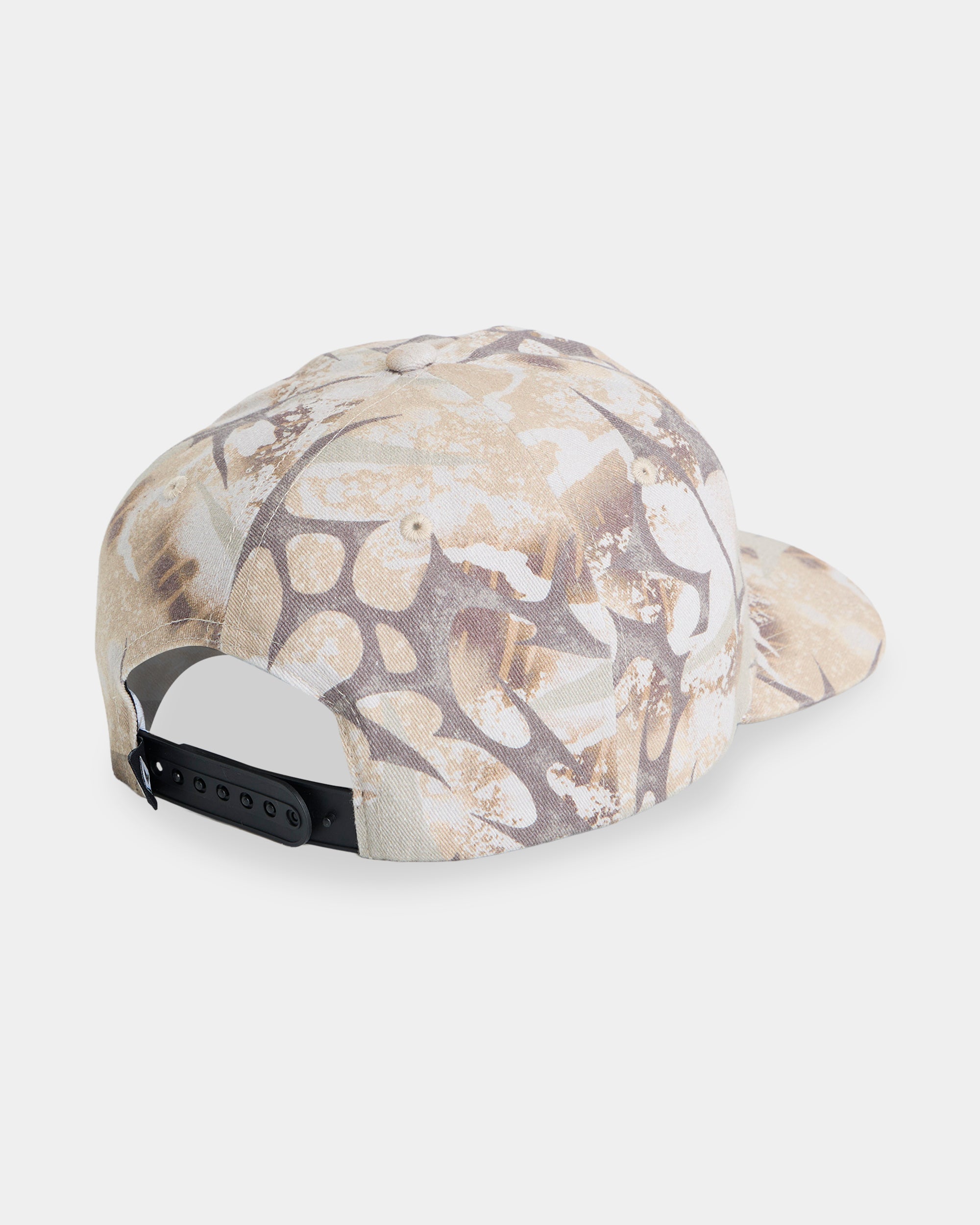 ucyha03000_volcom_cam_bck1