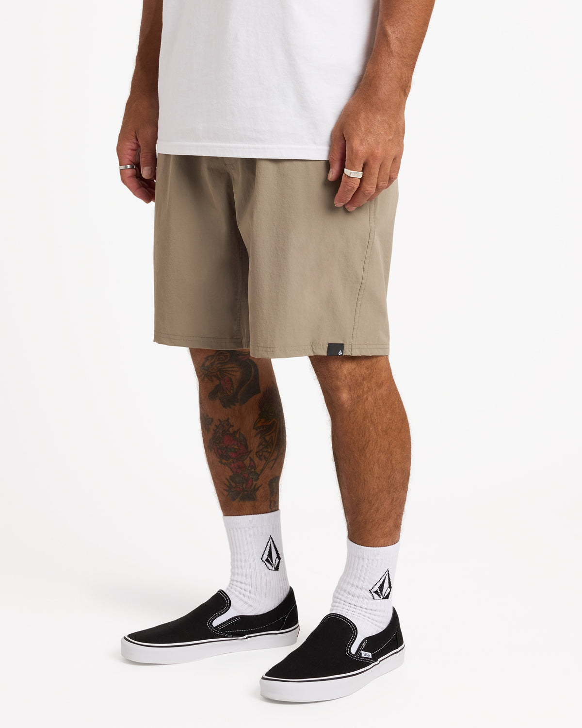 ucyhy03005_volcom_bnl_sd1