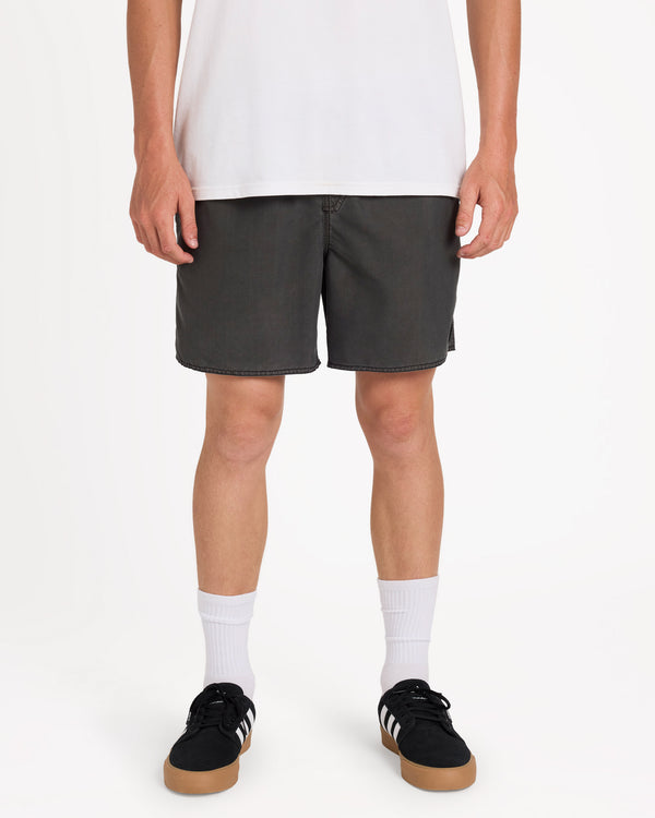 Mens Center 17
