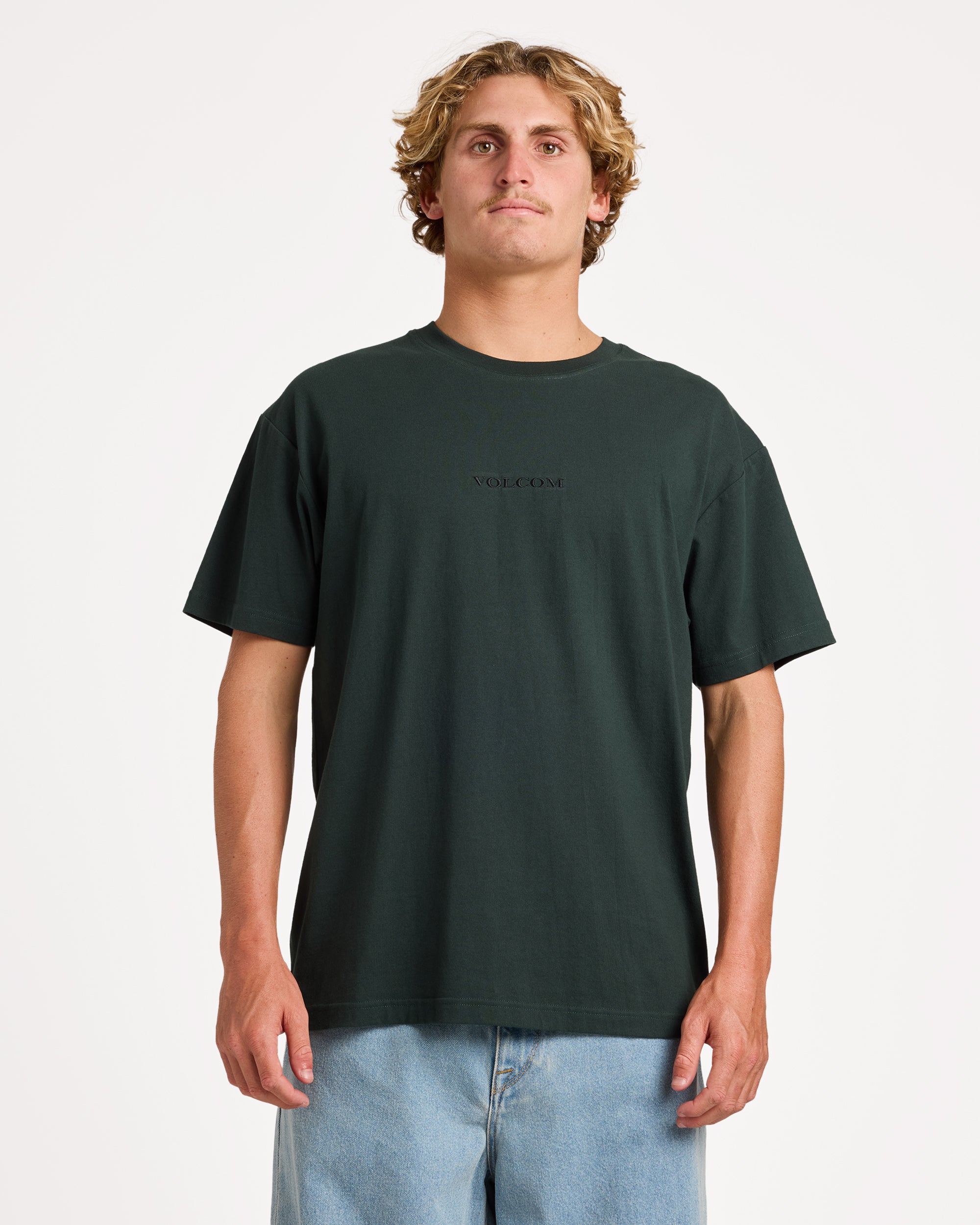 ucyzt03001_volcom_scb_frt1
