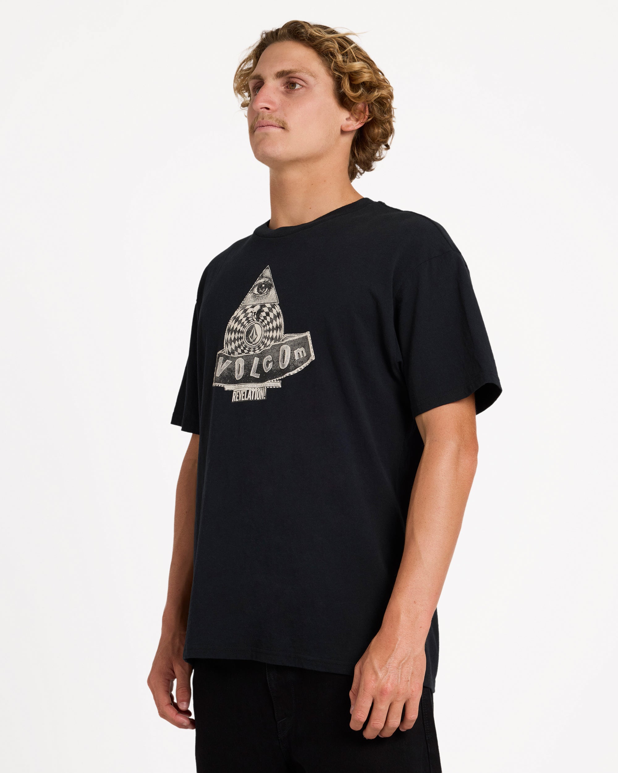 ucyzt03005_volcom_blk_sd1