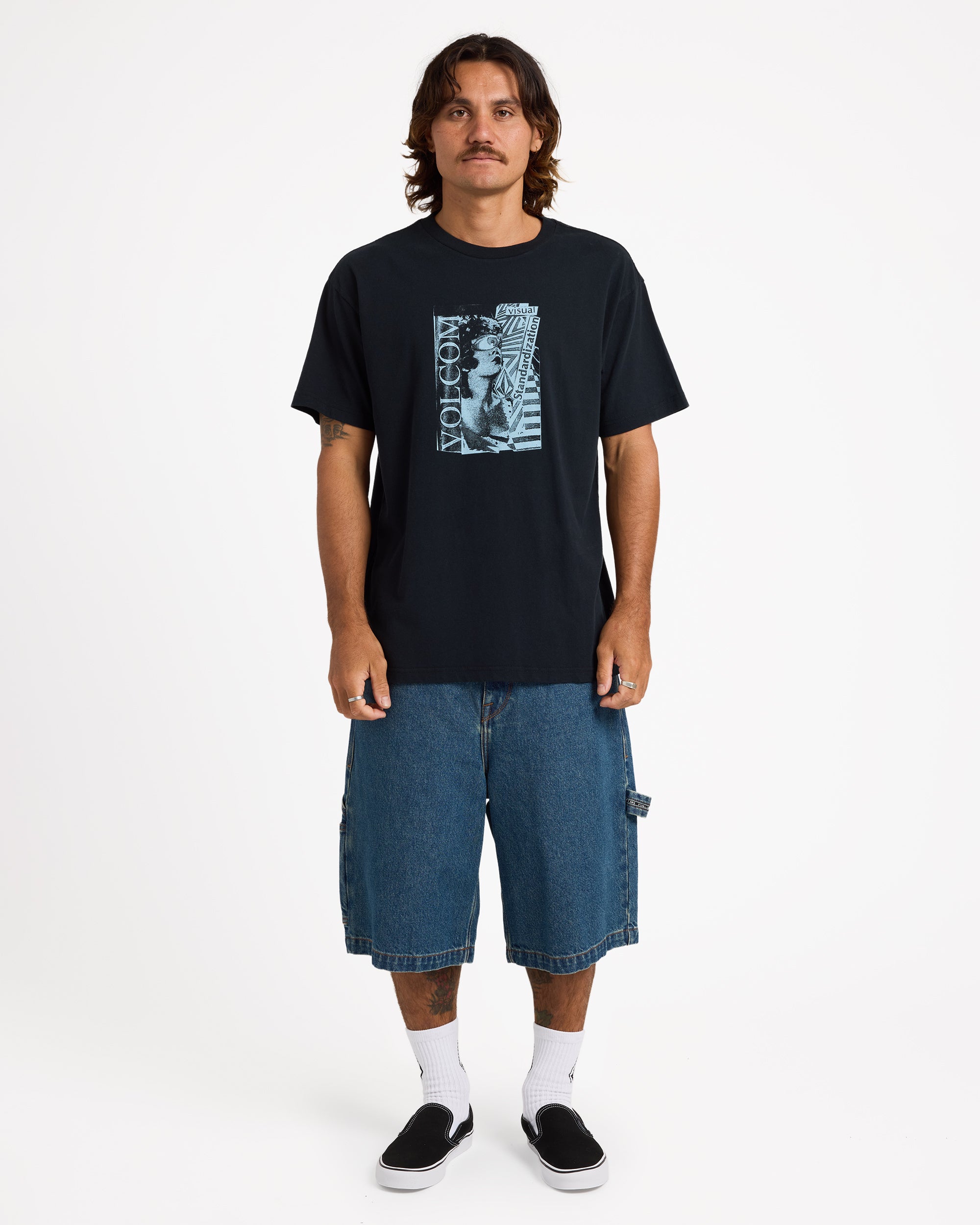 ucyzt03031_volcom_blk_frt9