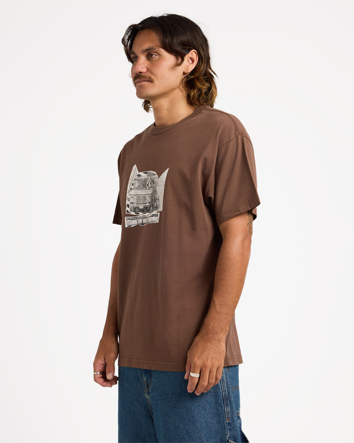 ucyzt03031_volcom_brs_sd1