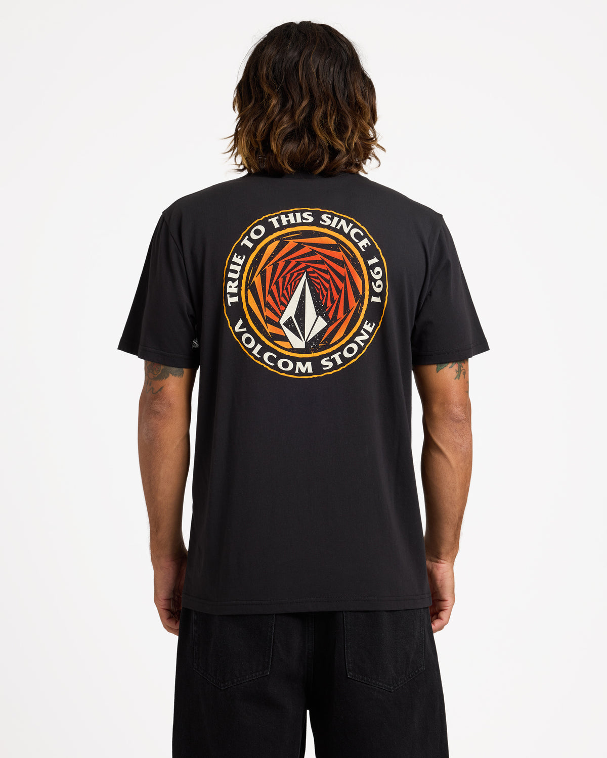 ucyzt03037_volcom_blk_bck1