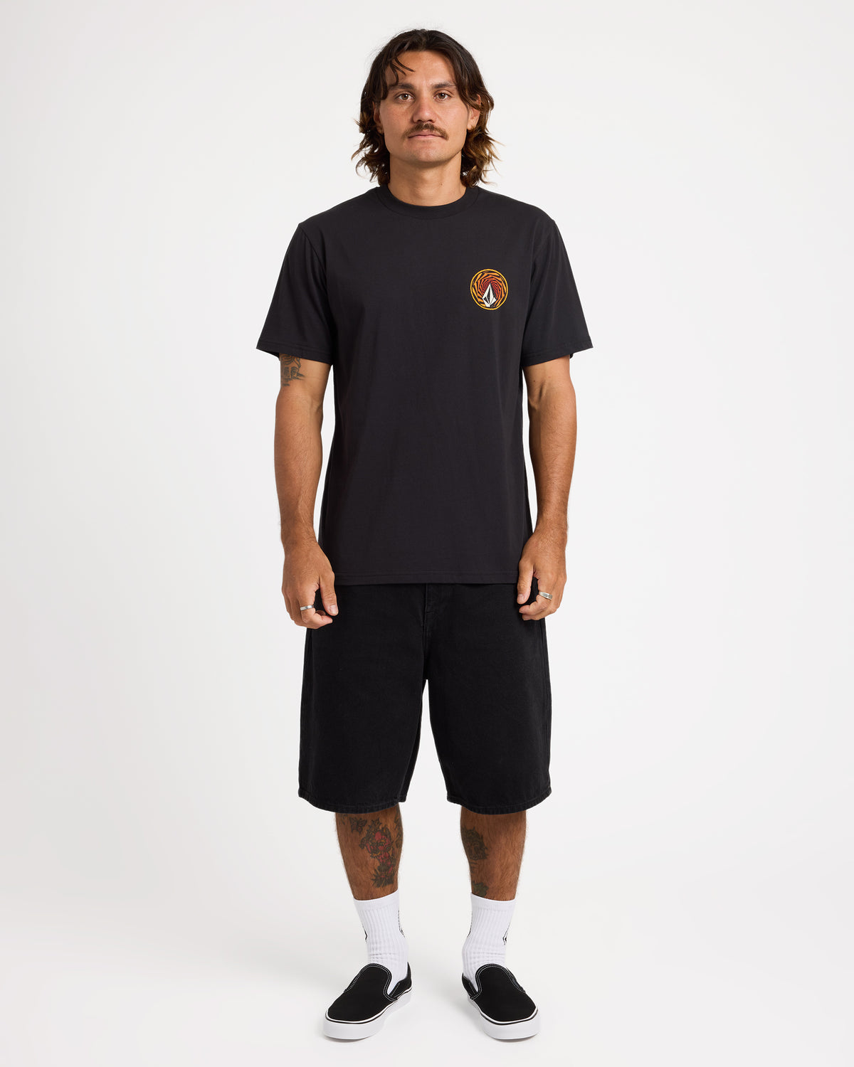 ucyzt03037_volcom_blk_frt9