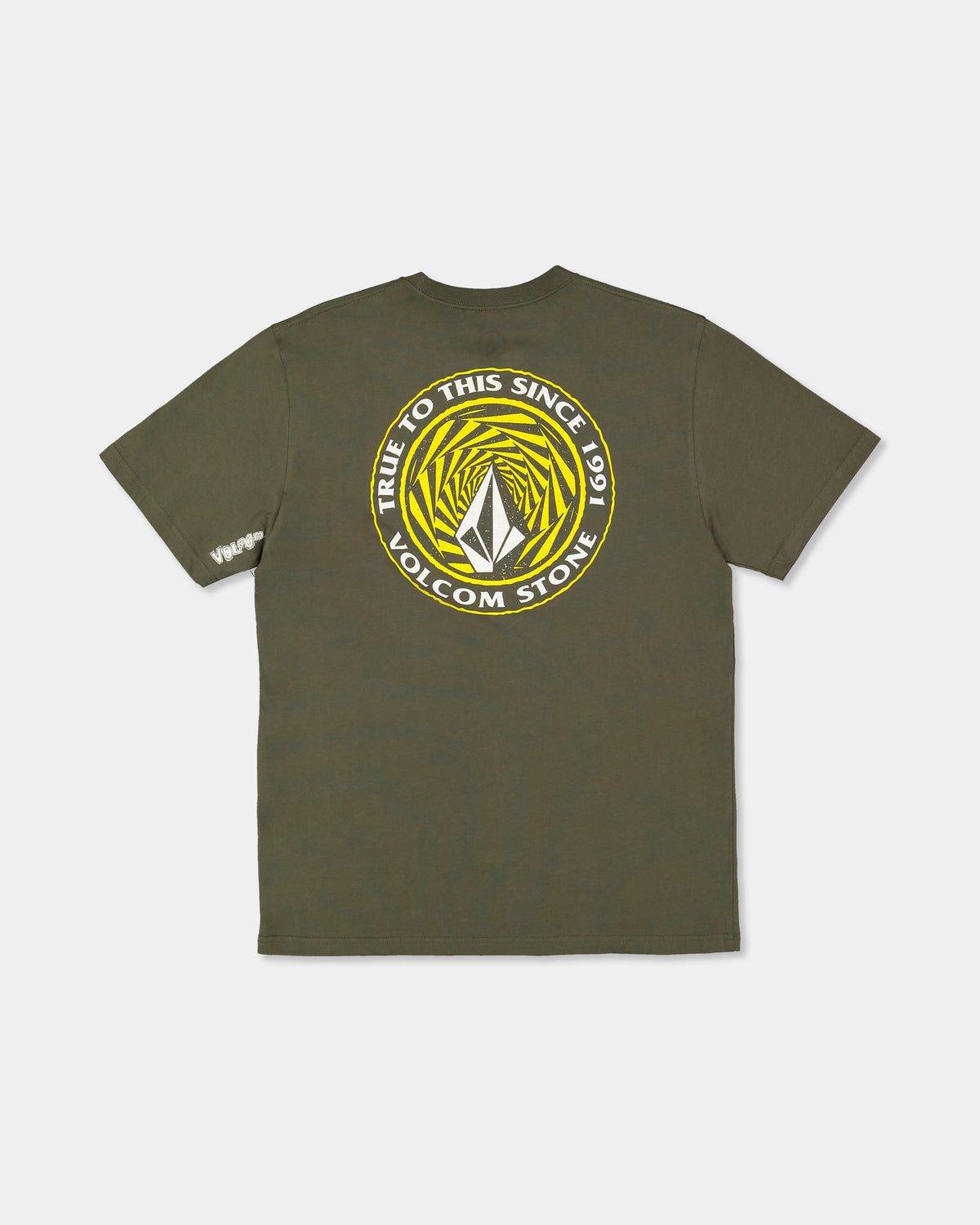ucyzt03037_volcom_sqd_bck1_flat
