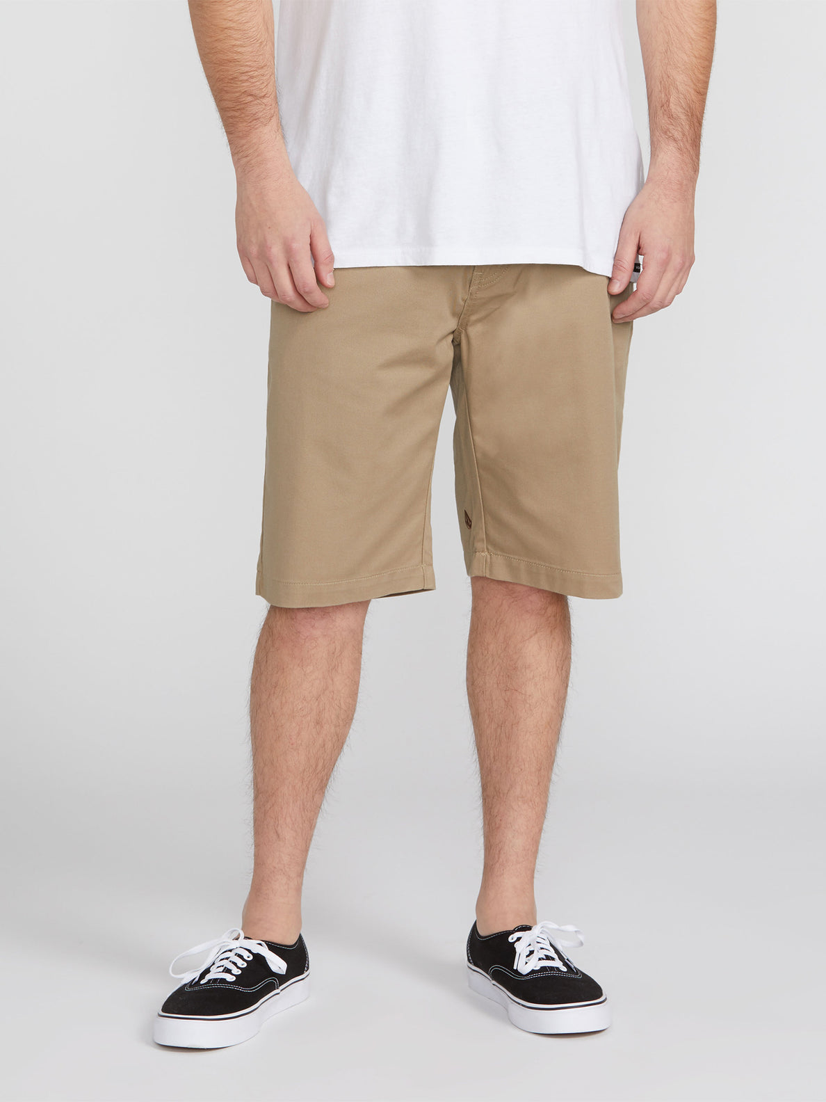 V Monty Short - Khaki (A09313S0_KHAB) [F]