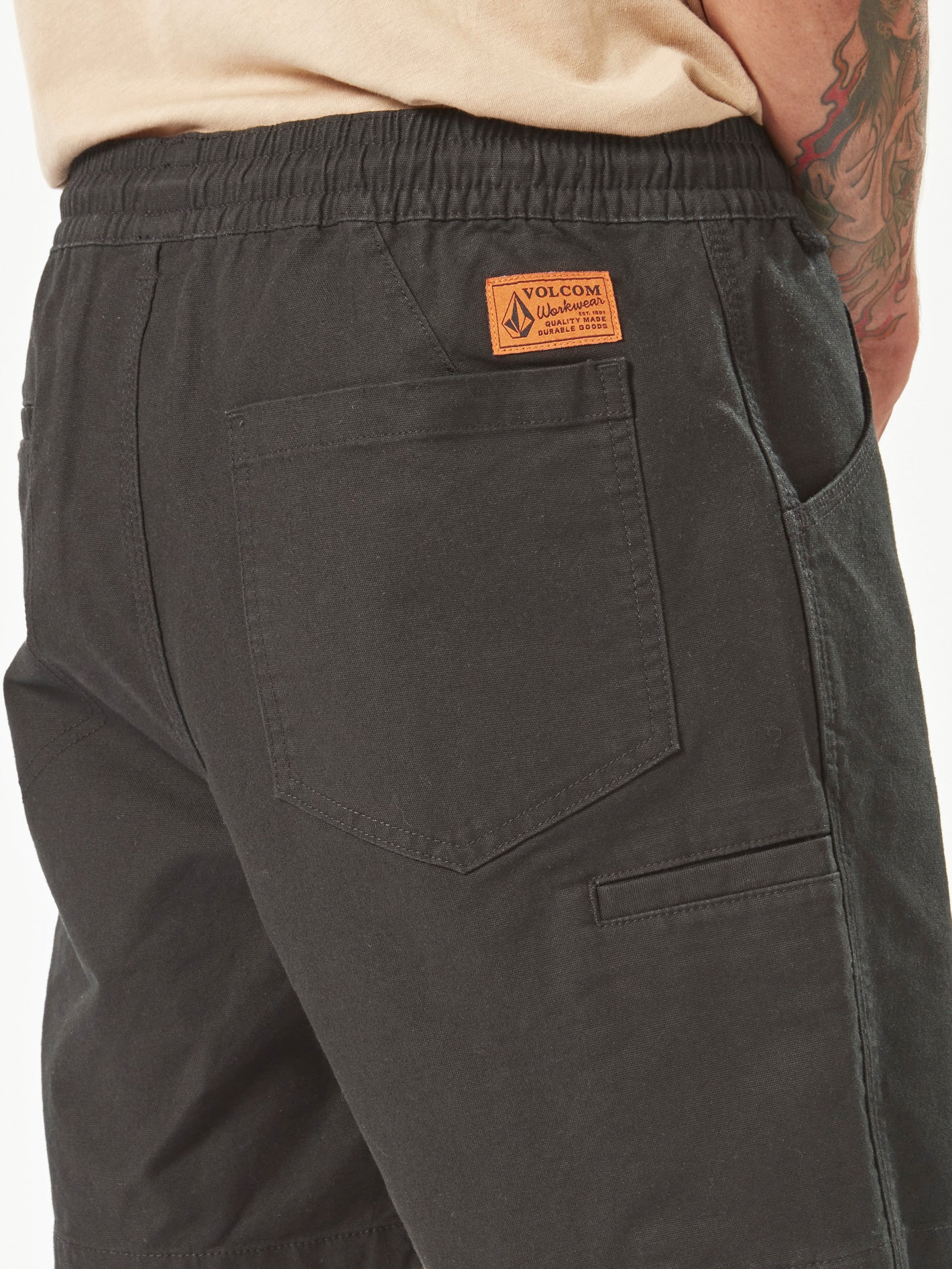 Volcom Workwear Caliper Elastic Waist Short 17"