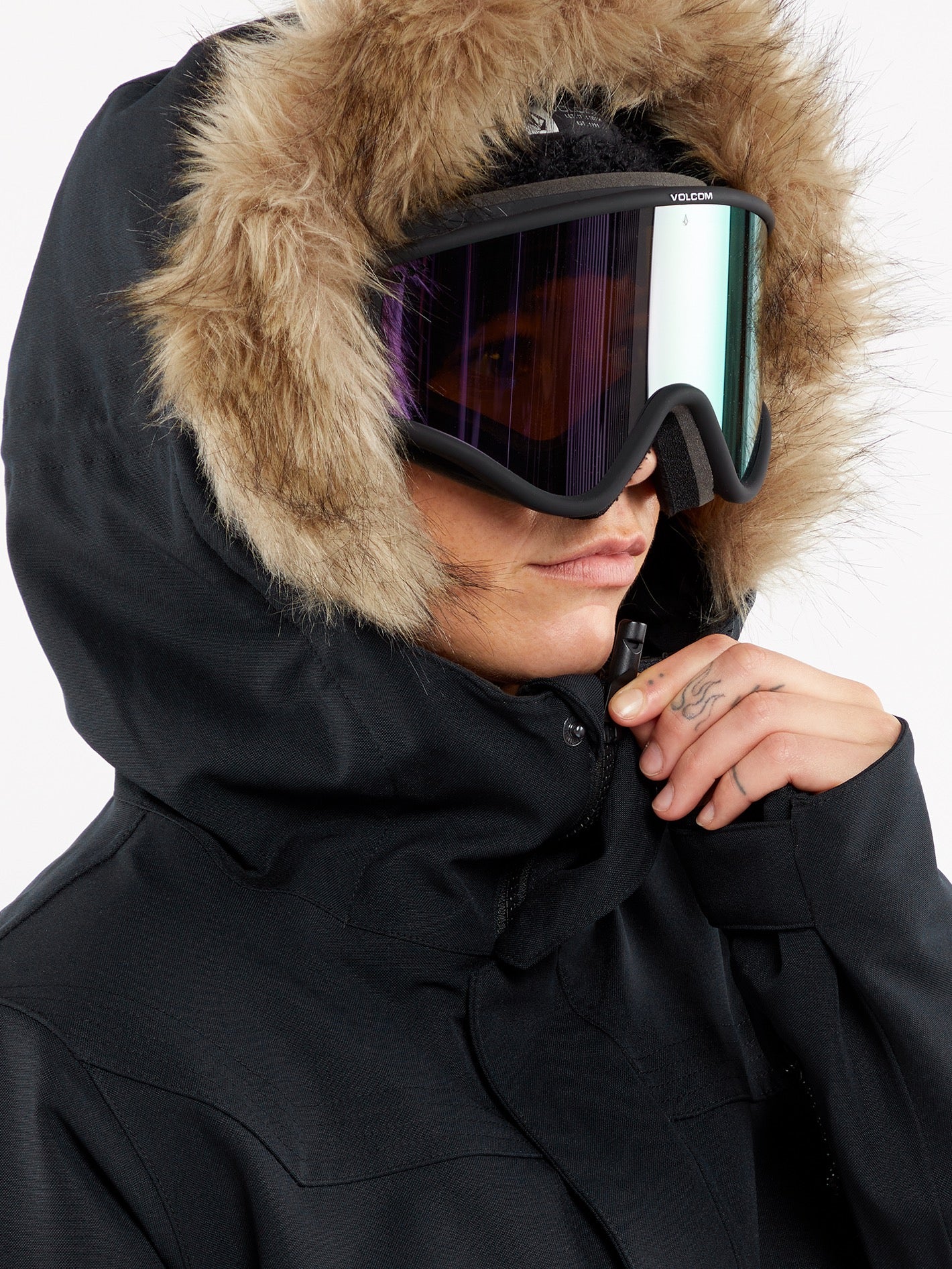 Shadow Ins Jacket Black (H0452408_BLK) [32]