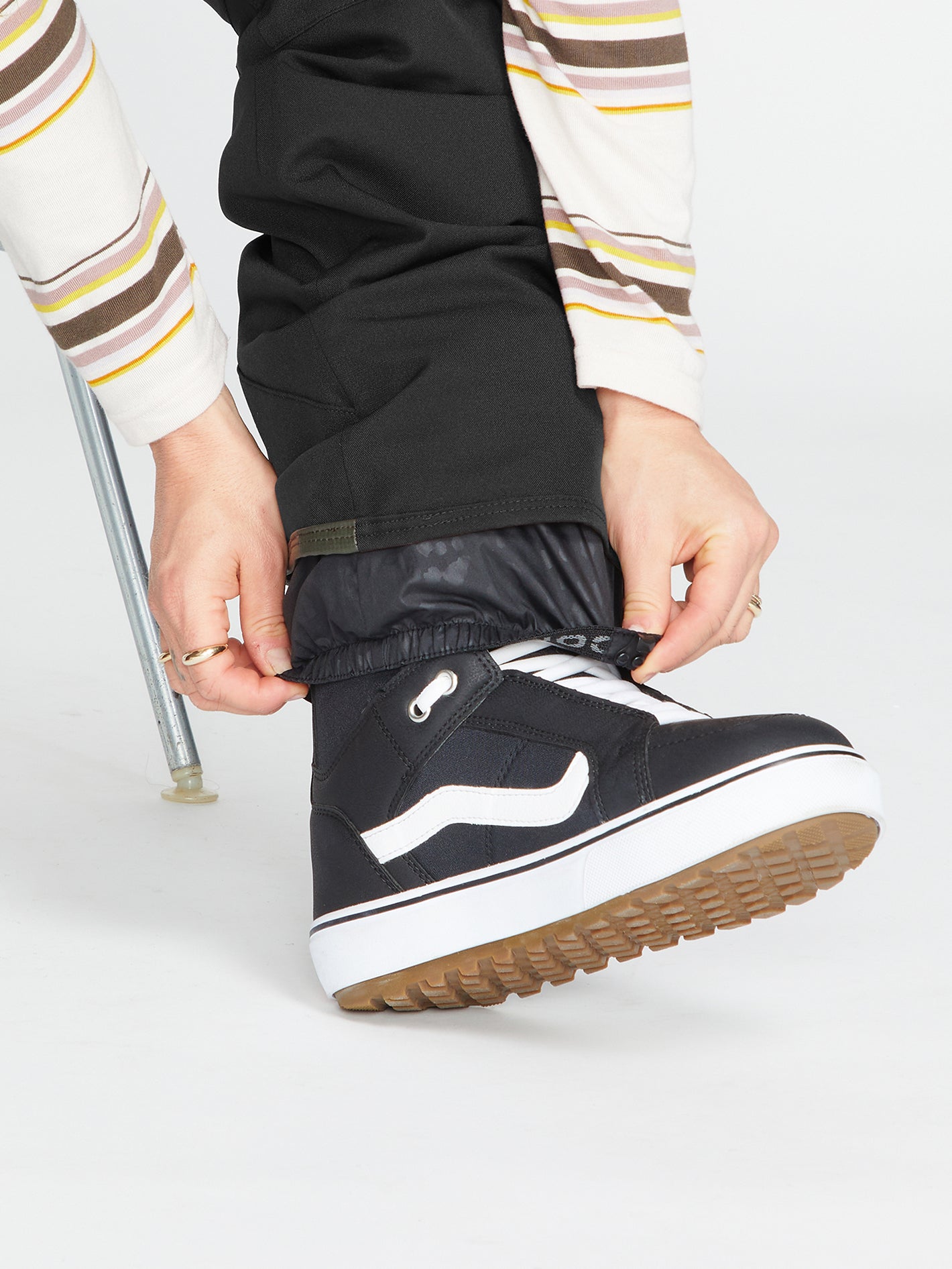 Womens Swift Bib Overall - Black (H1352311_BLK) [5]