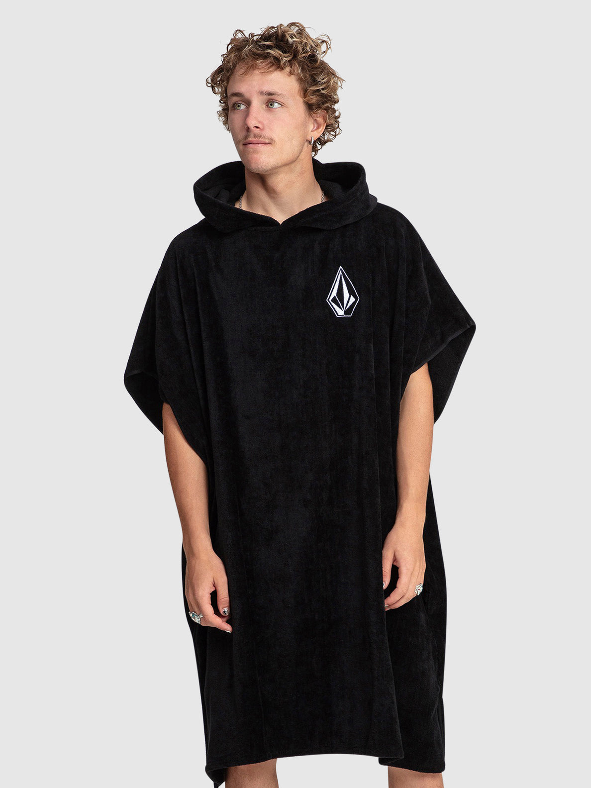 Hooded Changing Towel - Black (VMXX014ZYW_00BLK) [F]